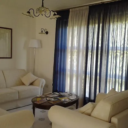 ゲストハウス Affittacamere Aria 3*